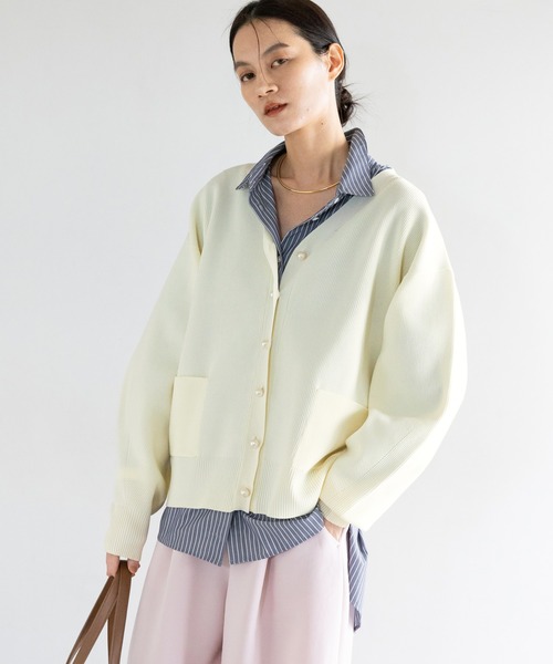 新品タグ付き定価以下♡パールリブカーディガン♡ライトブルー フラワービジュー付きショート丈リブニットカーディガン≪Gray×White