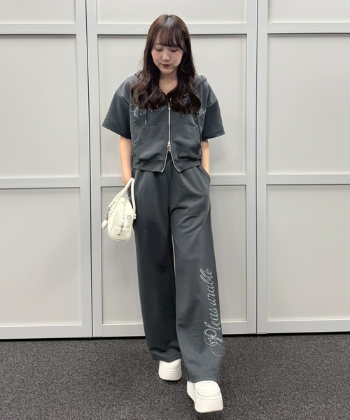 ANOTHER BRANCH OLIVE des OLIVE ワンピース キラキラパーカー空港