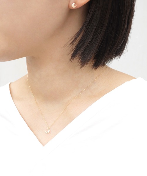 ネックレス 「anq.」K10・彫り留めムーンネックレス レディースの画像