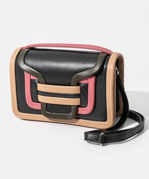 QV08_ALPHA_HANDBAG_-LAMB_BLACK