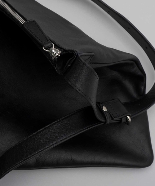 MAISON SPECIAL ショルダーバッグ 「UNISEX」Cow Leather