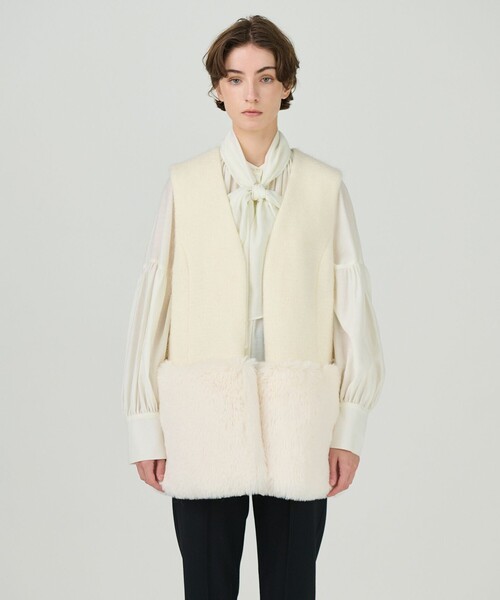 2023年 未使用級 グレースコンチネンタル ボア ベスト ジレ 2023年 未使用級 グレースコンチネンタル ボア ベスト ジレ - メルカリ