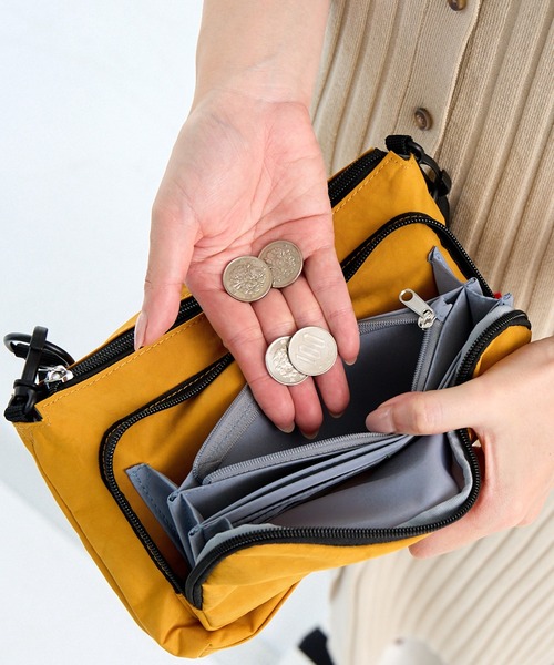 SNOOPY（スヌーピー） ショルダーバッグ バッグ ピーナッツ お財布