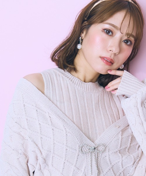 m*9様 【ペレグリン】 (M) 英国製　ケーブルニットカーディガン　くるみボタ m*9様 【ペレグリン】 (M) 英国製 ケーブルニットカーディガン くるみボタ