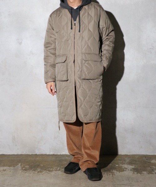 TAION（タイオン） ダウンジャケット ダウン MILITARY V NECK ZIP DOWN