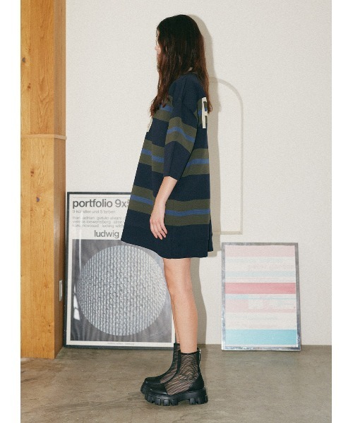 COEL バックロゴラガーニットミニワンピース COEL バックロゴラガーニットミニワンピース COEL（コエル