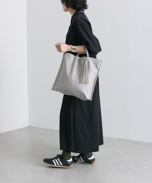 ear PAPILLONNER トートバッグ タッセルトートバッグ「本革/A4
