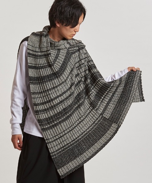BELPER NY ニットポンチョ BELPER NY ニットポンチョ