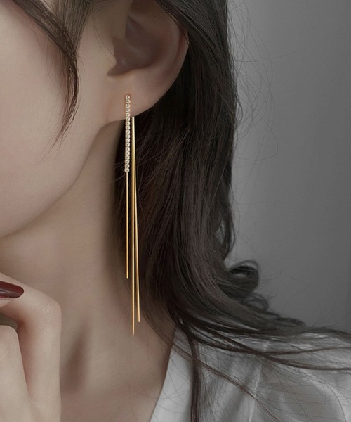 yu-ka ピアス Yu-KA:ジルコニアスリーライン ロングチェーンピアス