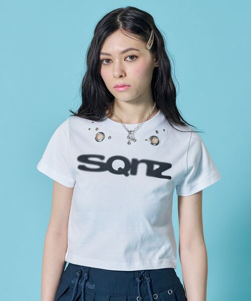 SEQUENZE tシャツ WEB限定 / アイレット ぼかしロゴ半袖ピチT sqnz