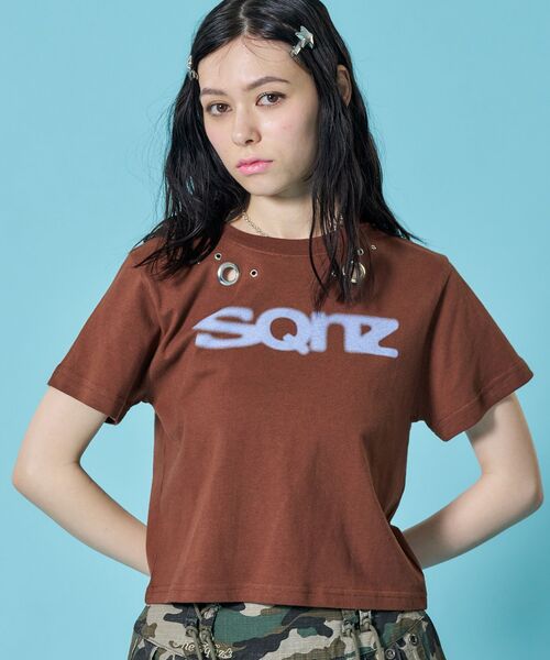 SEQUENZE tシャツ WEB限定 / アイレット ぼかしロゴ半袖ピチT sqnz