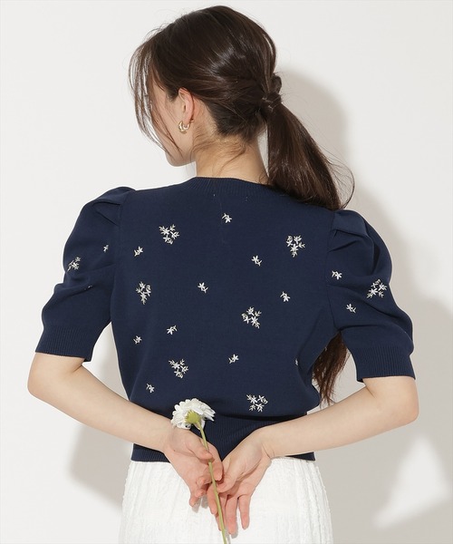 カーディガン 小花刺繍タックスリーブカーディガン レディースの画像