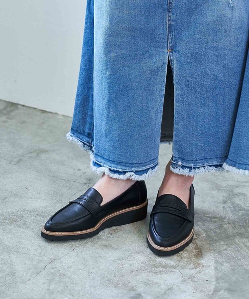 carino（カリーノ） ローファー 「レイン」ポインテッドコイン