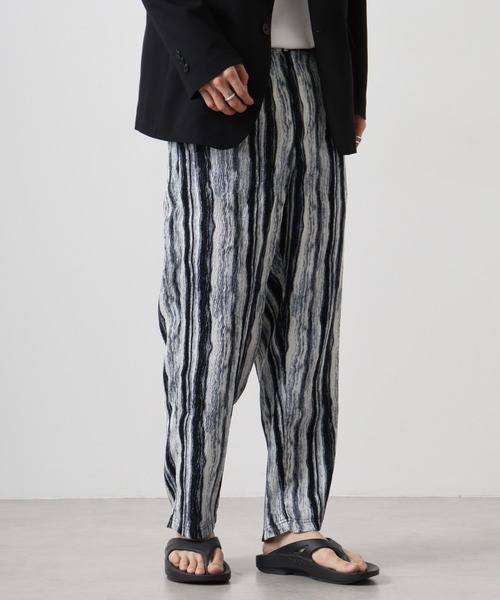 EVOLUTION（エボリューション） スラックス Patterned pleated easy