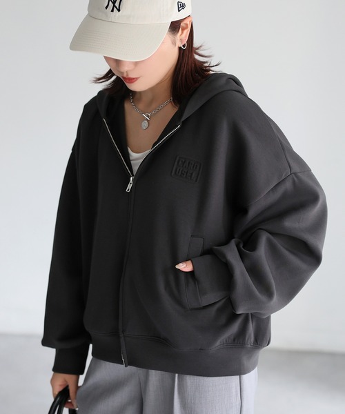 【美品】TITLEISTタイトリスト ジップフードパーカー レディースL 黒 美品】TITLEISTタイトリスト ジップフードパーカー レディースL