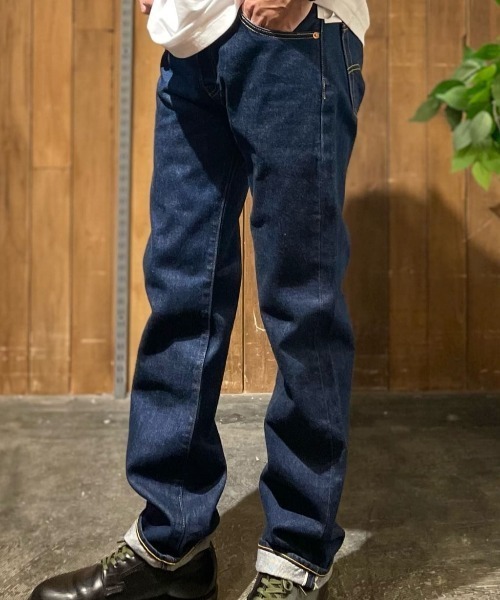 ジーンズ 「Levi's」「501」オリジナルストレート セルビッジデニムパンツ (ワンウォッシュ / セットアップ / ライトオン限定)の画像