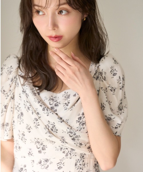 最終値下げSNIDEL レーヨンカシュクールプリントワンピースIVR 0 スナイデル SNIDEL 【00サイズあり】レーヨンカシュクール