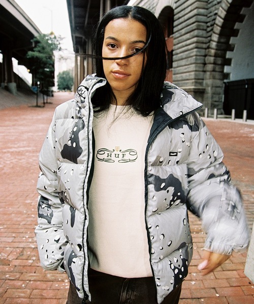 HUF（ハフ） セーター ニット WORLDWIDE CLOTHIERS SWEATER メンズ