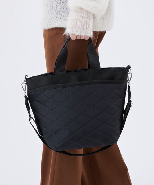 LeSportsac（レスポートサック） トートバッグ BUCKET TOTE ブラック 