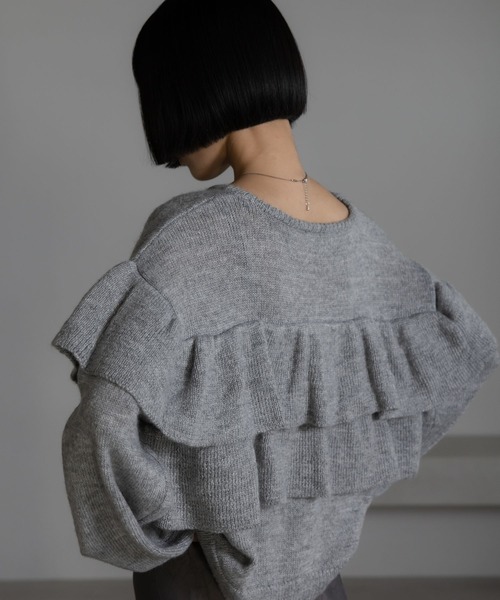 OHGA グレー フリルニットセーター F OHGA DOCKING FRILL KNIT グレー