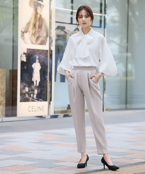 「Flolia」 パンツスーツ 2L ネイビー レディースの画像