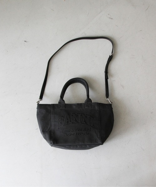 【新品】GANNI ガニー　ロゴ入り 2way 巾着 ショルダーバッグ ブラック 新品】GANNI ガニー ロゴ入り 2way 巾着 ショルダーバッグ ブラック
