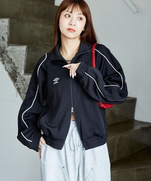 umbro（アンブロ） ジャージブルゾン フリ- ブラック レディース