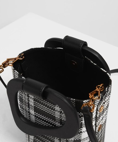 CHARLES & KEITH かご　ハンド　ショルダー　バッグ CHARLES ＆ KEITH（チャールズ&キース） ショルダーバッグ バッグ