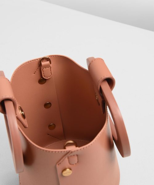 CHARLES ＆ KEITH（チャールズ&キース） ショルダーバッグ バッグ