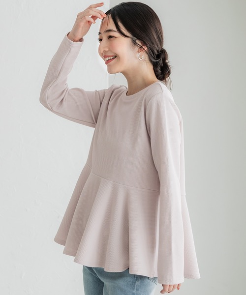 coca（コカ） tシャツ エンボス加工裾フレアトップス レディース