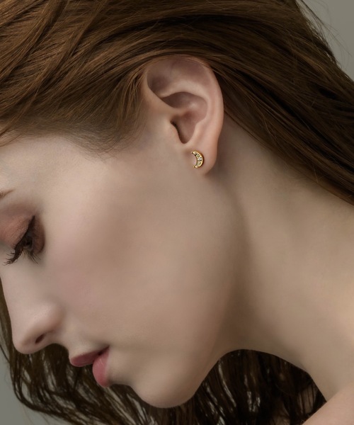 ANEMONE ピアス ダイヤシェイプミニピアス「K10」 レディース