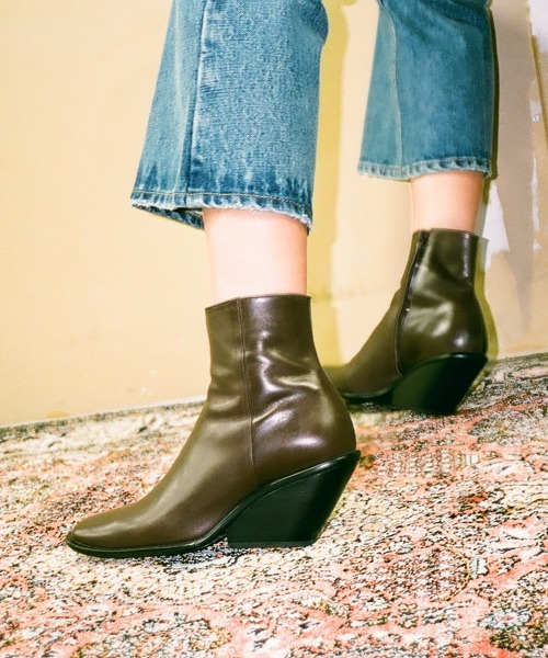 UNTISHOLD（アンチショルド） ブーツ Naty -5 Leather レディース