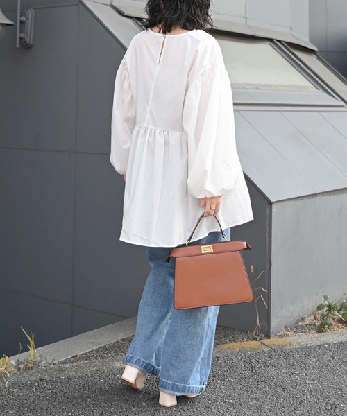 ブラウス シャツ バルーンヘムドルマンスリーブクロップドシャツ レディース クロップトドルマンブラウス | Blouse | HER. Online Store