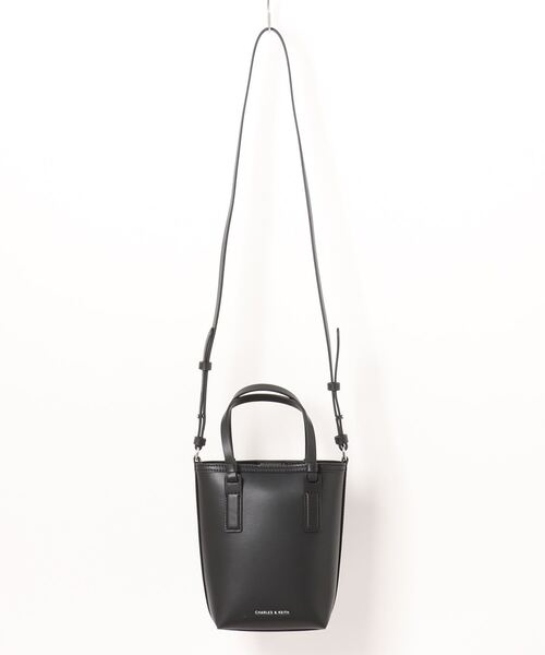 CHARLES ＆ KEITH トートバッグ Noelle ノエル フォウスエード