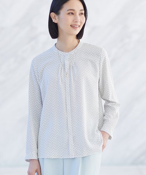 【INDIVI】▪️未使用▪️長袖ブラウス INDIVI ブラウス シャツ 春SALE！「洗える／UVケア」無地＆幾何