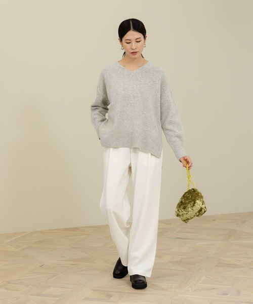 「Elura」 Vネックニット MEDIUM ライトグレー レディース_画像4