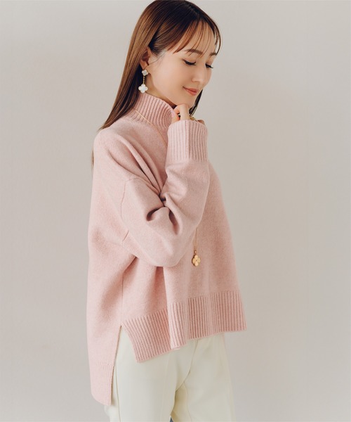 PATOUパトゥ ピンクハイネックニット オーバーサイズ パトゥ」の新店舗が伊勢丹新宿店にオープン エッセンシャルラインも展開