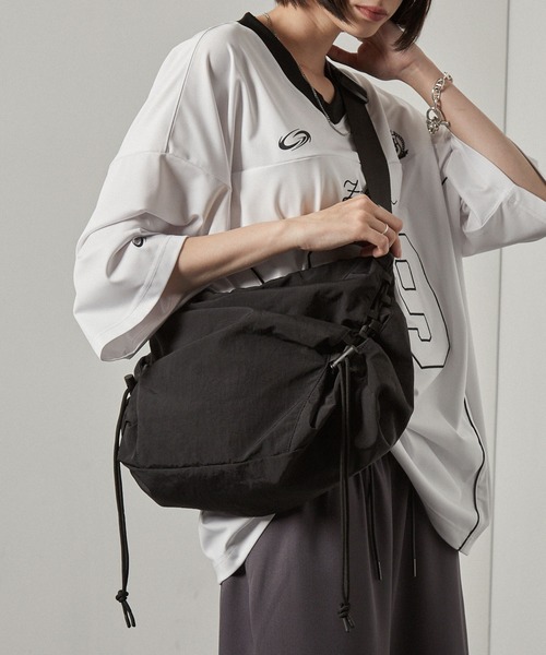 Alex ショルダーバック Vivienne Westwood（ヴィヴィアンウエストウッド）の「Vivienne