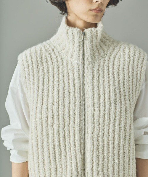 Curensologyカレンソロジー⭐︎未使用ローゲージハンドニットベストホワイト Curensology（カレンソロジー） ニットベスト FREE ブラック