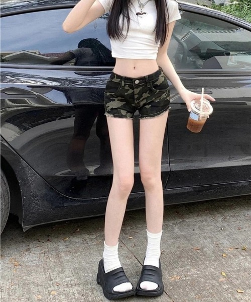 パンツ Y2K 迷彩柄 カットオフ ショートパンツ レディース : ZOZOTOWN