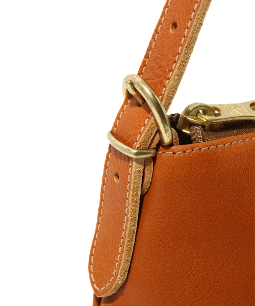 ショルダーバッグ バッグ IL BISONTE / ORIGINAL LEATHER / ショルダーバッグ レディース メンズの画像