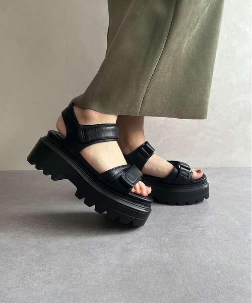 送料関税込み・国内発送【TOD’S】レディースサンダル ORiental TRaffic サンダル WEB限定 タンクソールベルトサンダル
