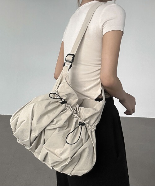 FREE STYLISTS ショルダーバッグ バッグ Y2K 「軽量素材