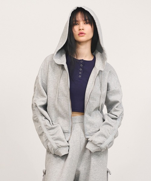 パーカー 「Nora Lily」「elle」Line Gathering Sleeve Short Full zip Parka レディース