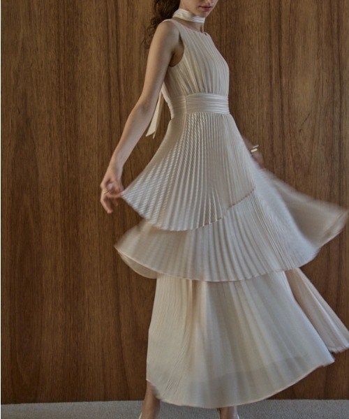 ERADIE（エラディエ） ワンピース Pleated tiered dress プリーツ