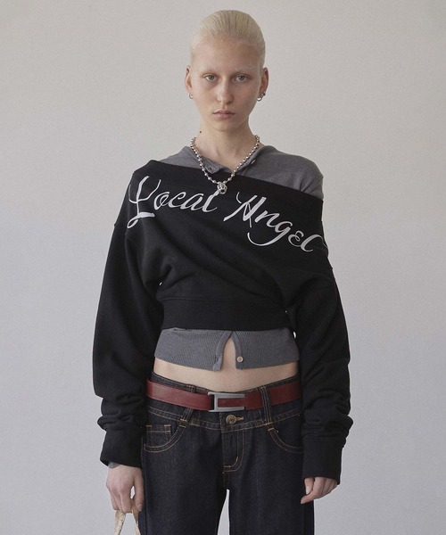 トップス SCULPTOR SCULPTOR tシャツ Off-Shoulder Cropped Sweatshirt レディース