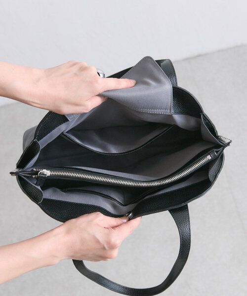 ear PAPILLONNER トートバッグ 「本革/A4サイズ対応」スタッズ