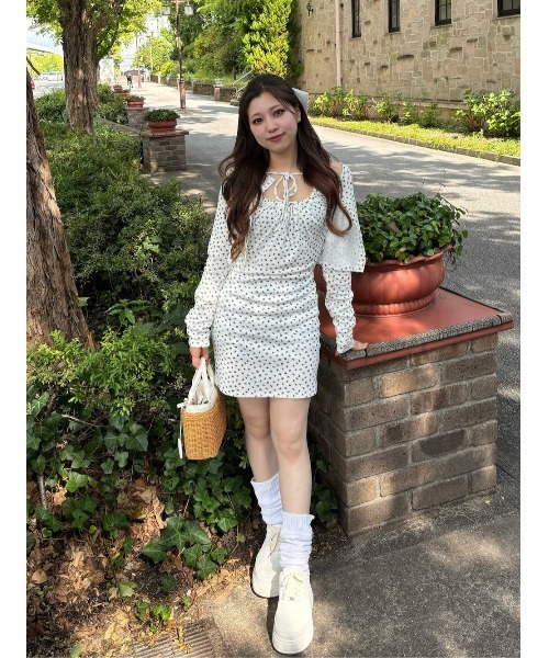 Darich ワンピース フロントオープンフローラルミニワンピース