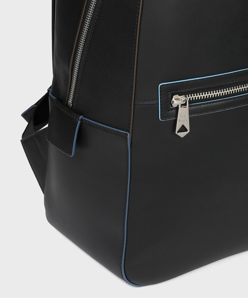 Paul Smith（ポール・スミス） デイバック リュック ロゴエンボス