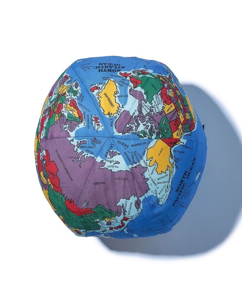 クッション クッションカバー Huug-A-Planet / EARTHの画像